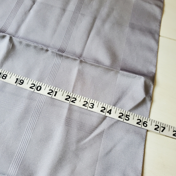 Vintage Gray Scarf - Picture 4 of 6